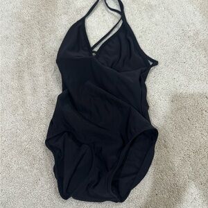 Eleve Dancewear black leotard